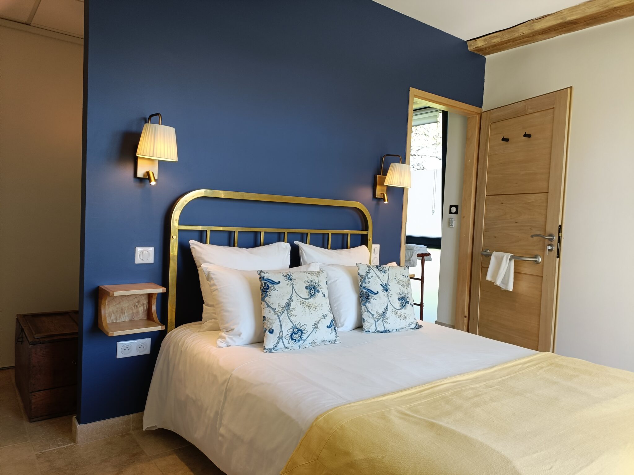 Lou Papagai Chambres d’hôtes de charme près de Saint-Antonin-Noble-Val Lou Papagai Chambres d’hôtes de charme près de Saint-Antonin-Noble-Val